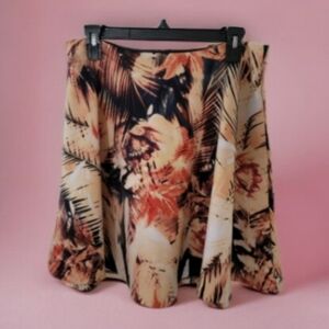 Dainty GUESS tropical skirt